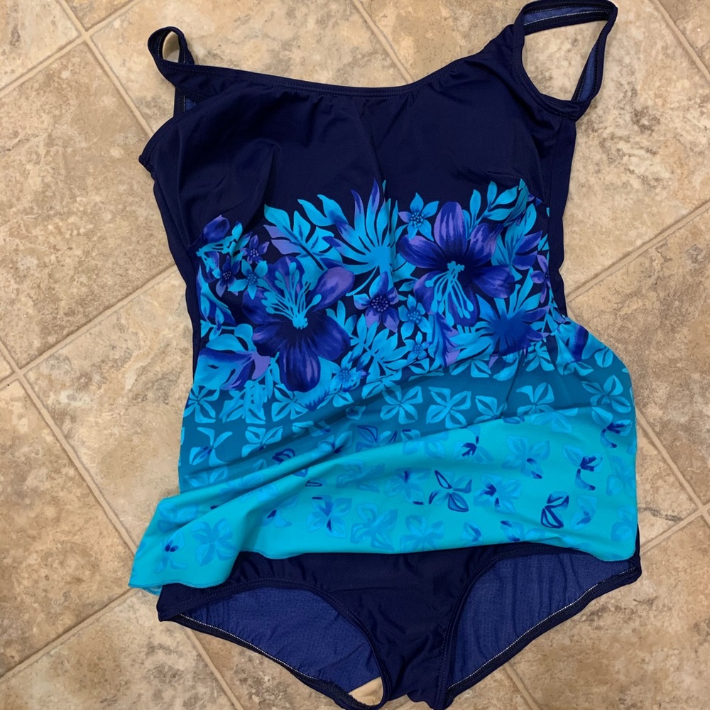 Shore Shapes Bating-suit